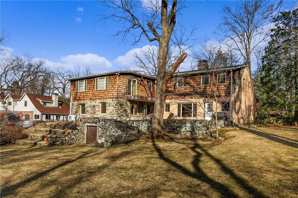 57 Ridge Road Hartsdale NY 10530