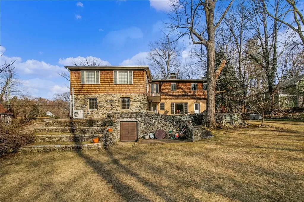 57 Ridge Road Hartsdale NY 10530