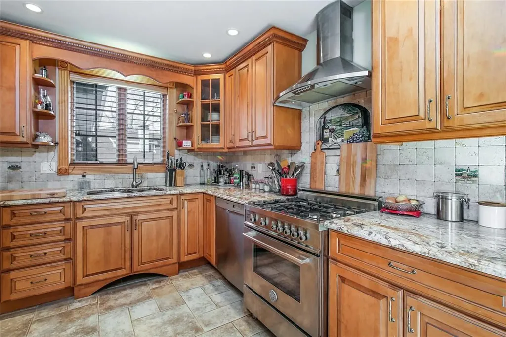 57 Ridge Road Hartsdale NY 10530
