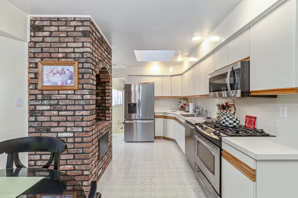 12 Sunhill Road Nesconset NY 11767