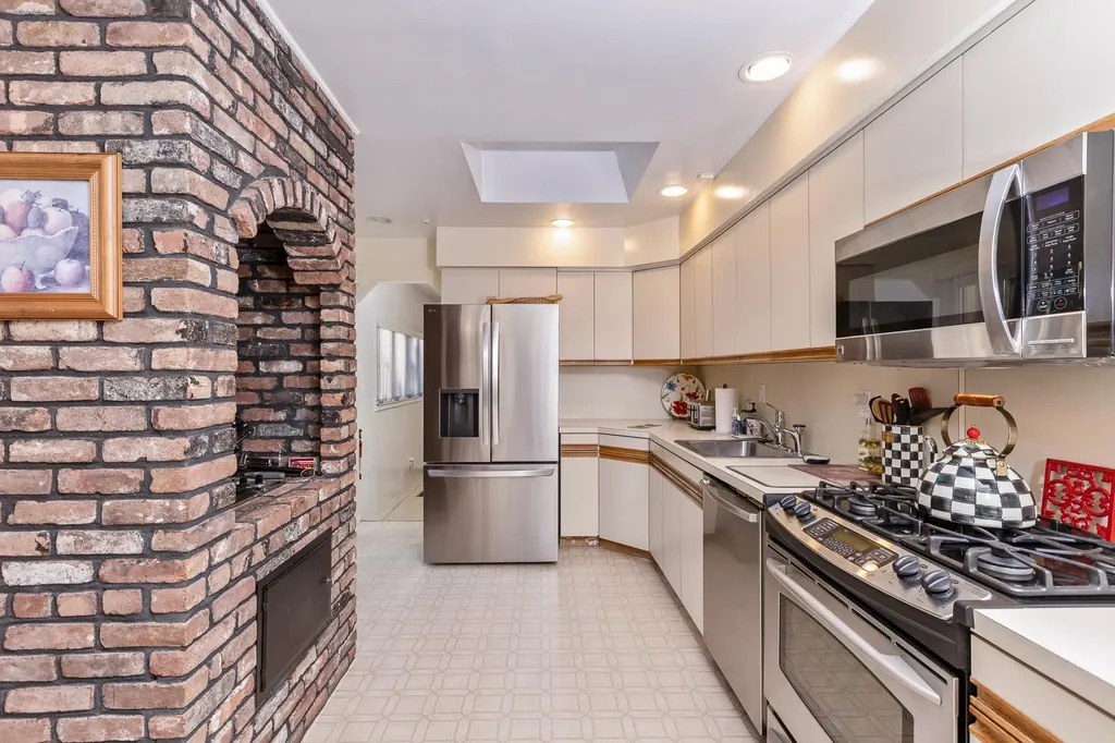 12 Sunhill Road Nesconset NY 11767