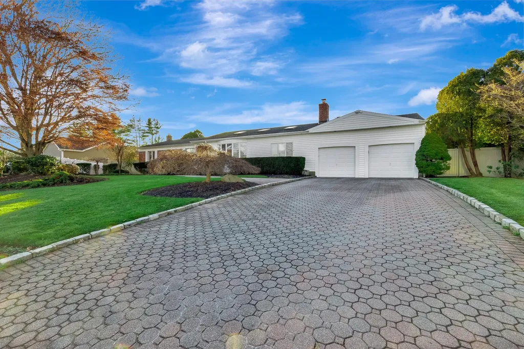 12 Sunhill Road Nesconset NY 11767