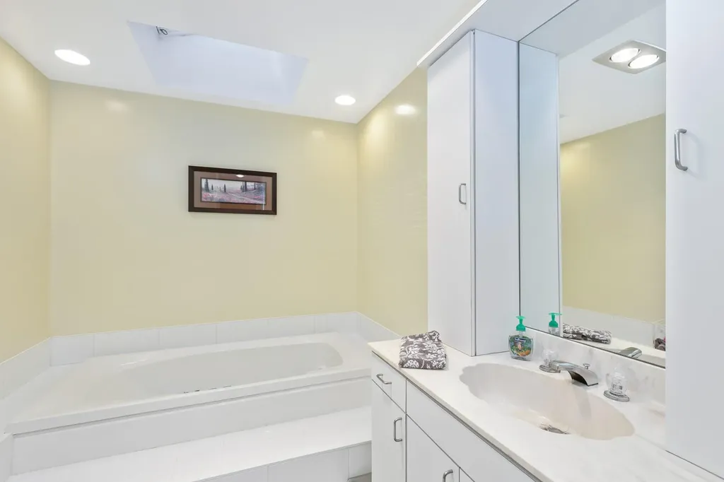 12 Sunhill Road Nesconset NY 11767