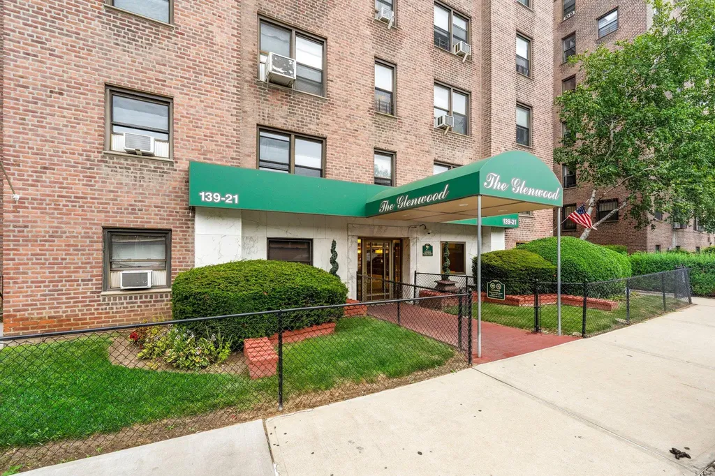 139-21 85th Drive Briarwood NY 11435