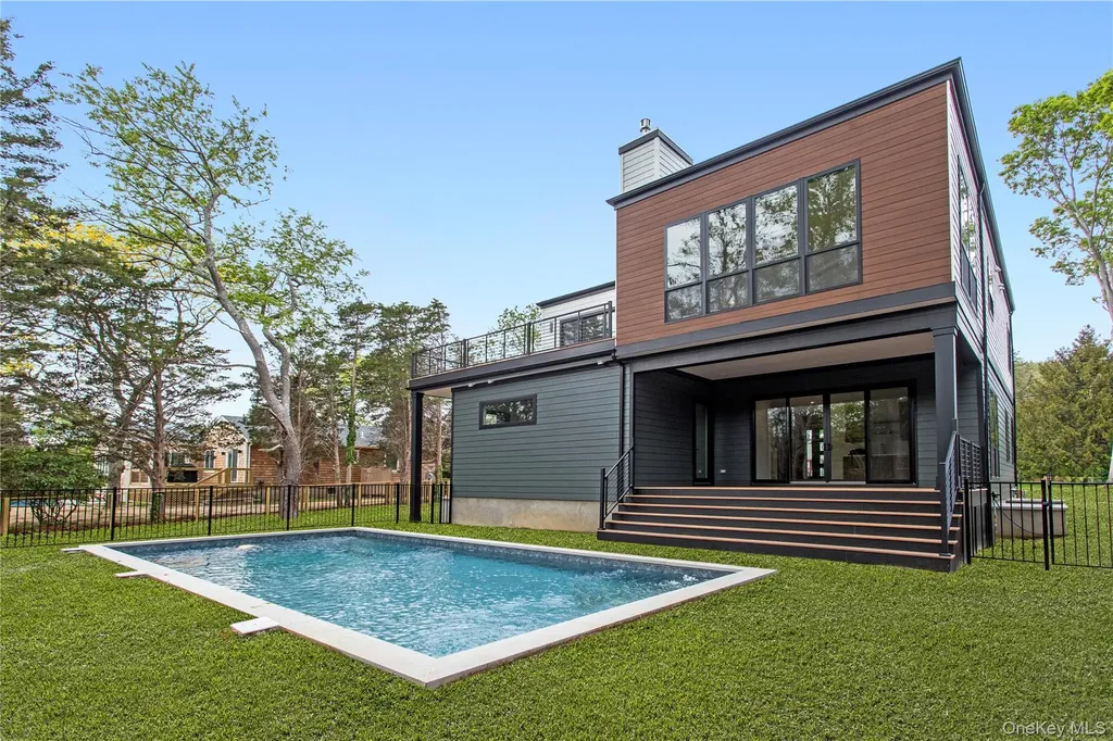 600 Glenn Road Southold NY 11971
