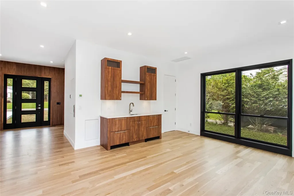600 Glenn Road Southold NY 11971