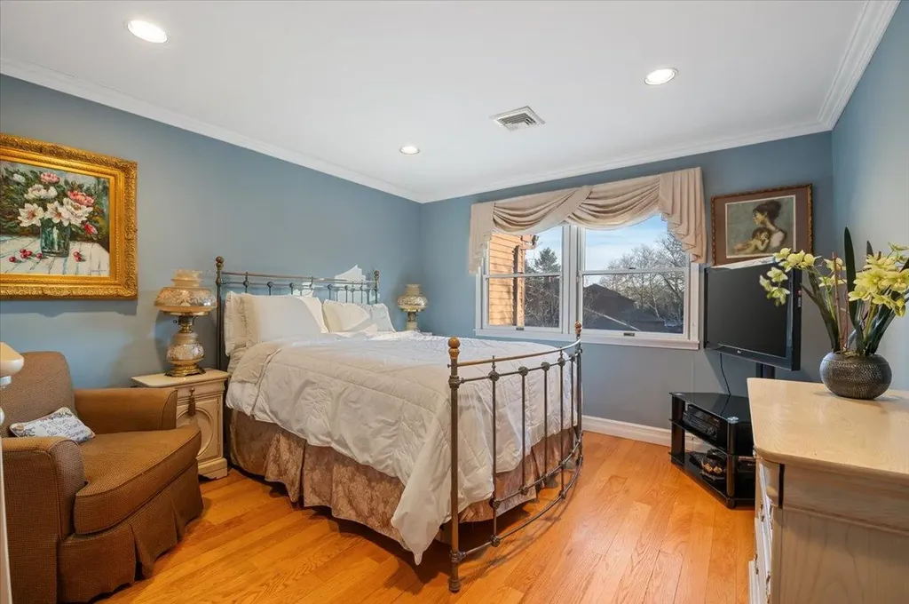 74 Hunt Drive Jericho NY 11753