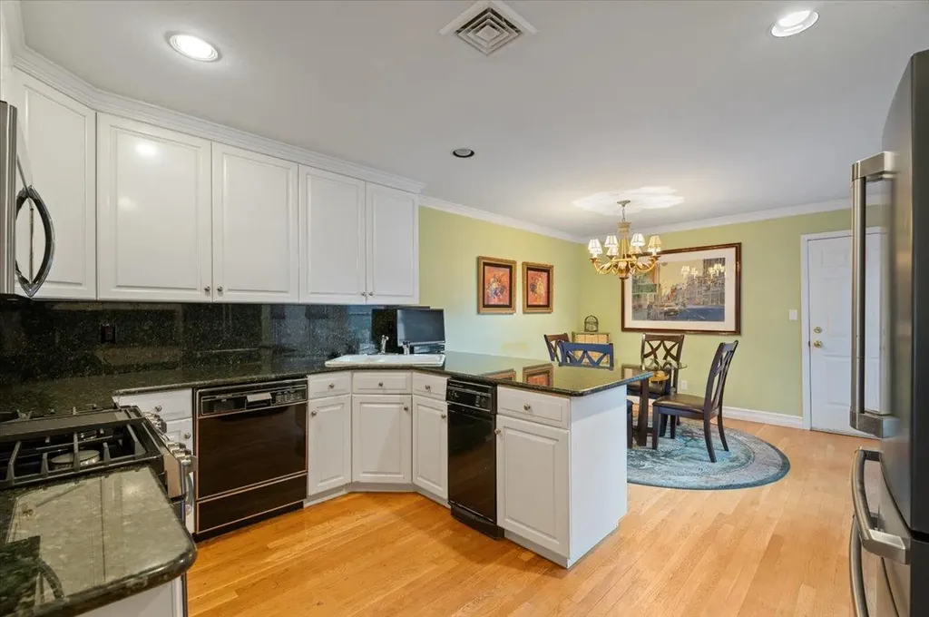 74 Hunt Drive Jericho NY 11753