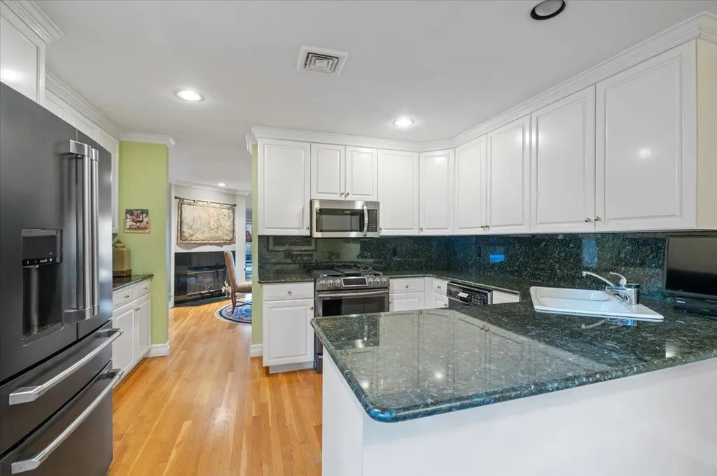 74 Hunt Drive Jericho NY 11753