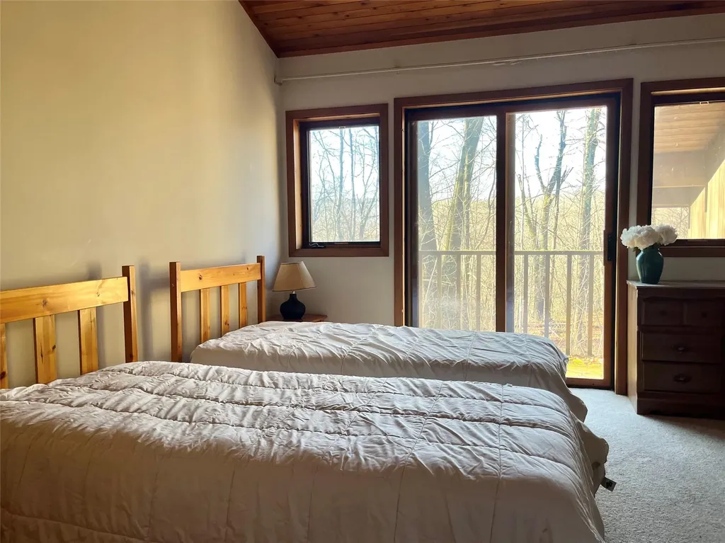 1557 Centre Road Rhinebeck NY 12572