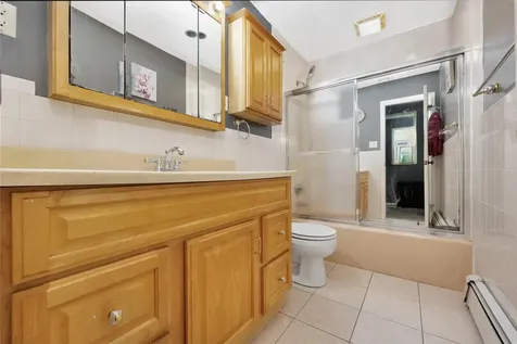 28 Baur Street West Babylon NY 11704