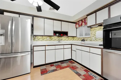 28 Baur Street West Babylon NY 11704