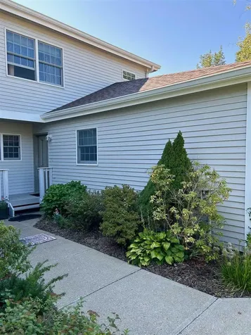 84 Sandalwood Lane Rhinebeck NY 12572