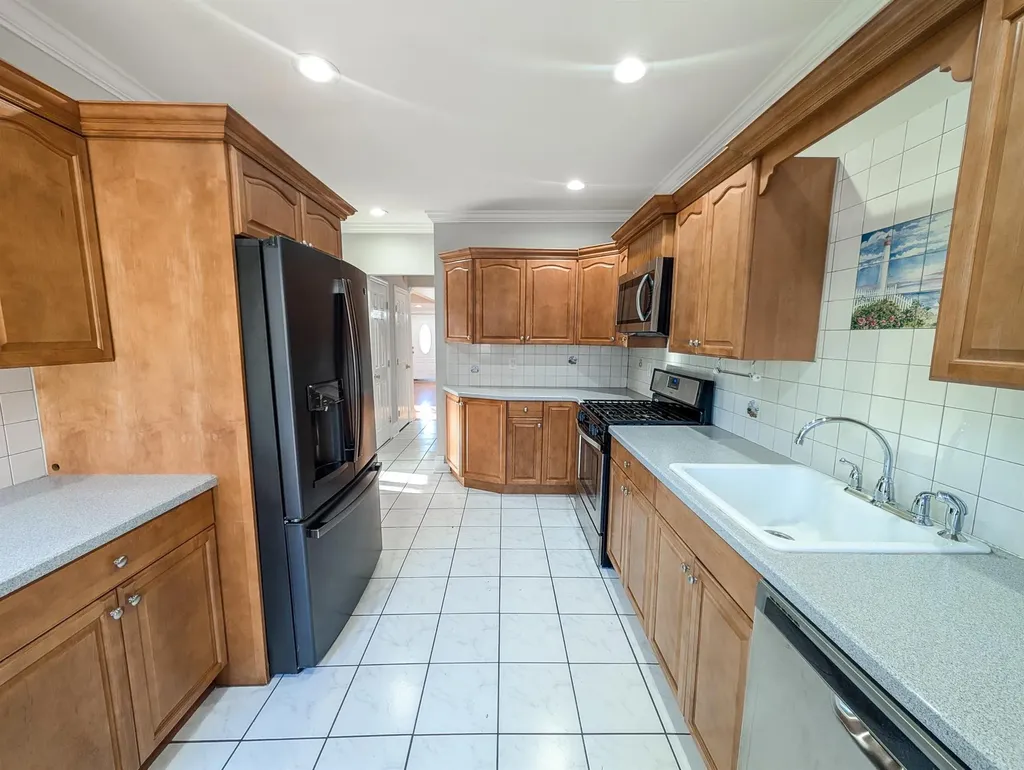 81 Mill Drive Mastic Beach NY 11951
