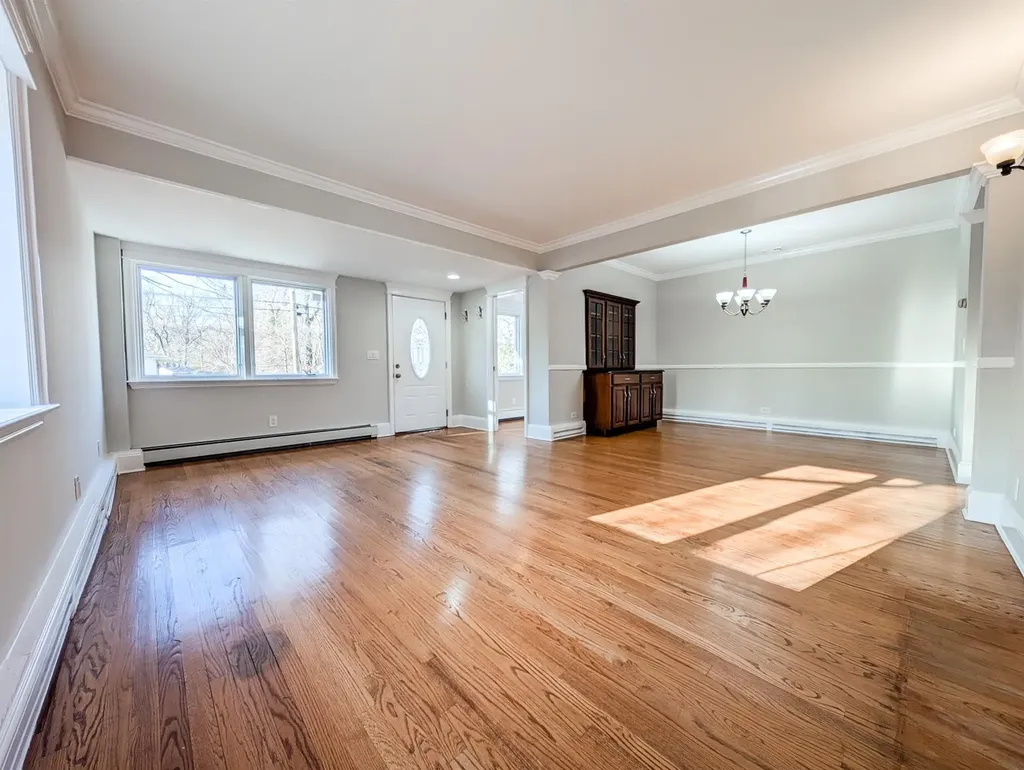 81 Mill Drive Mastic Beach NY 11951