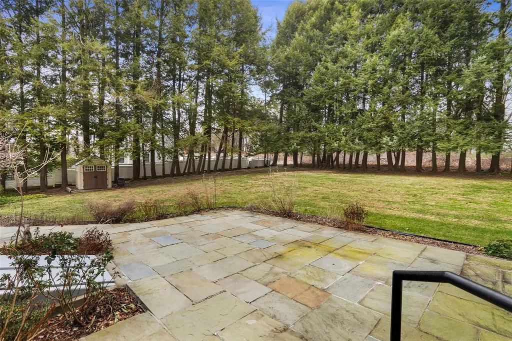 8 Byram Brook Place Armonk NY 10504