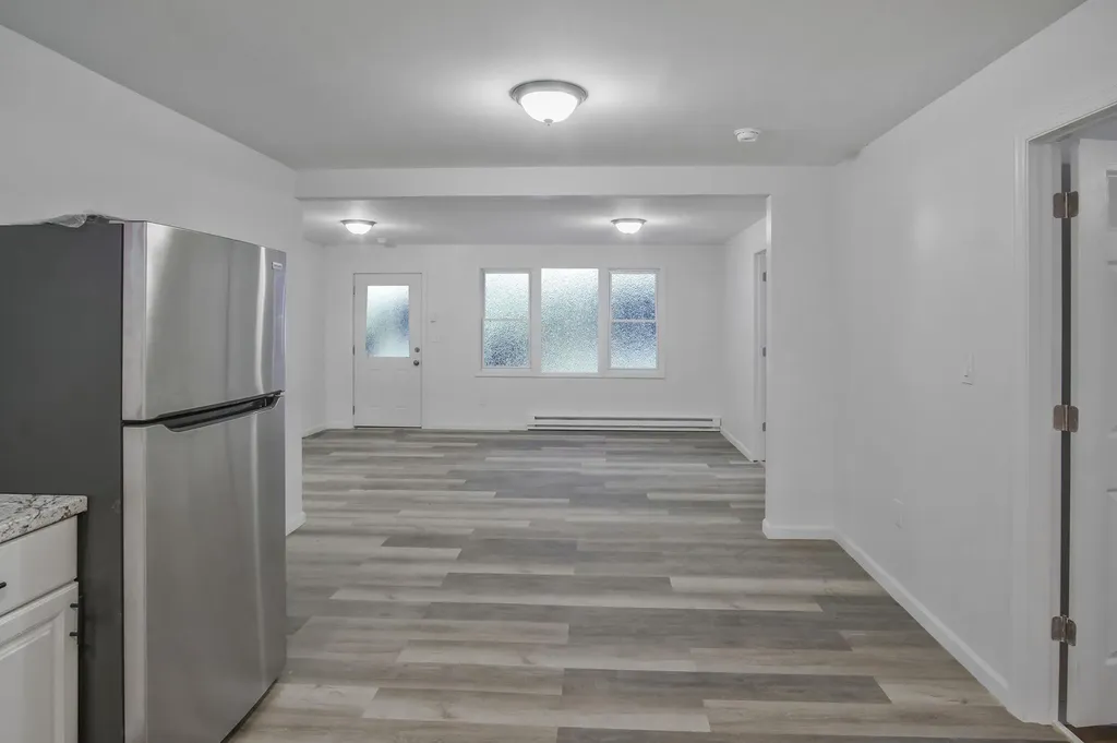 95 Fairway Avenue Riverhead NY 11901