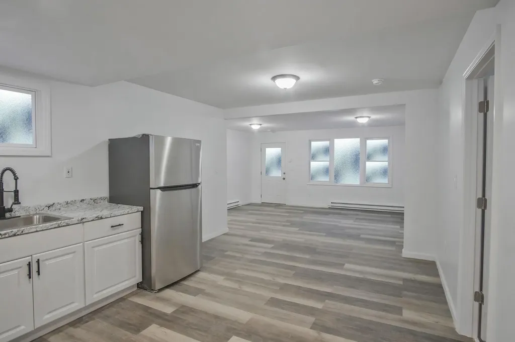 95 Fairway Avenue Riverhead NY 11901