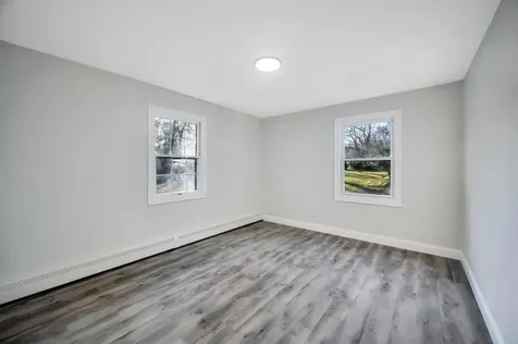 15 Mill Lane Medford NY 11763