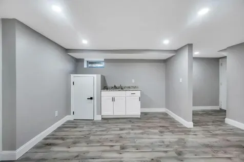 15 Mill Lane Medford NY 11763