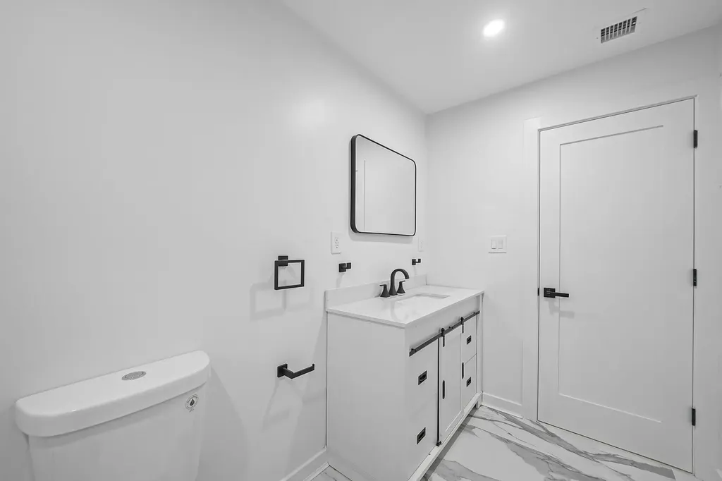 16 Maple Avenue Shirley NY 11967