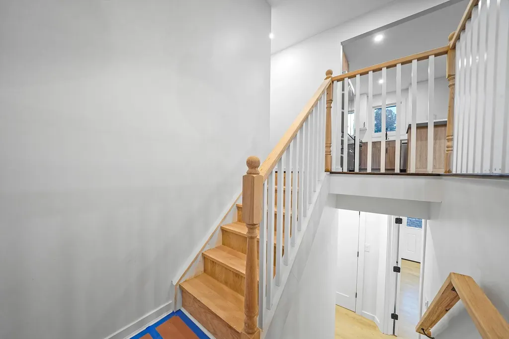 16 Maple Avenue Shirley NY 11967