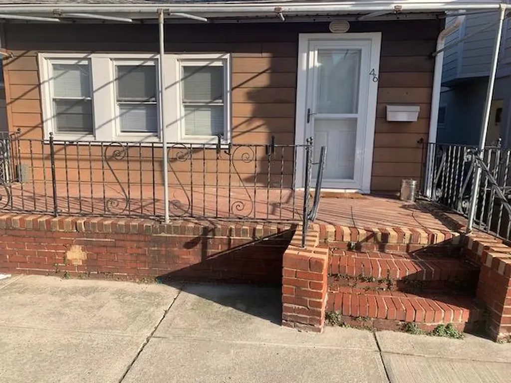 46 Delaware Avenue Long Beach NY 11561