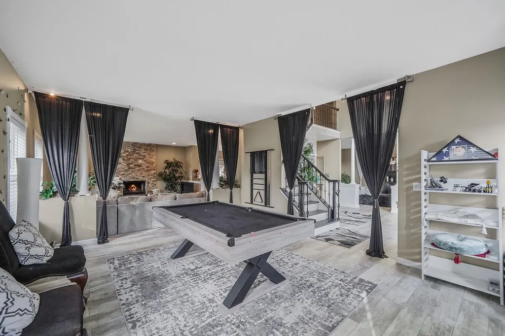 6 Orient Avenue Brookhaven NY 11719