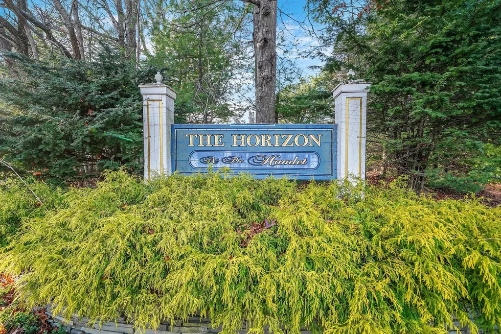 6 Orient Avenue Brookhaven NY 11719