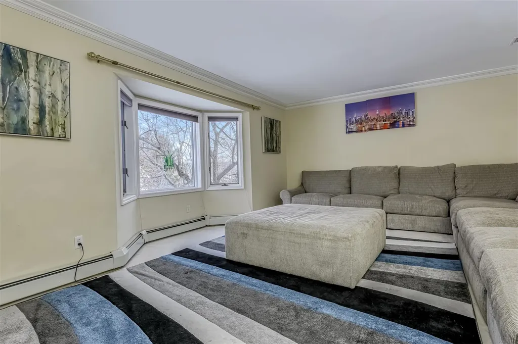 23 Mills Road Suffern NY 10901