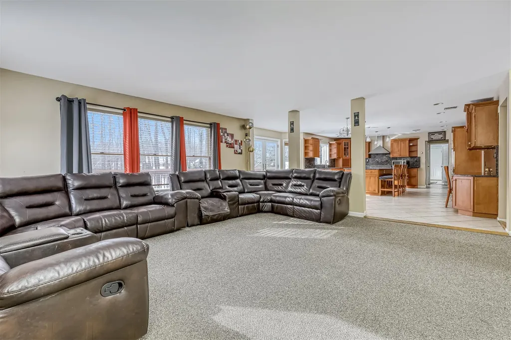 23 Mills Road Suffern NY 10901