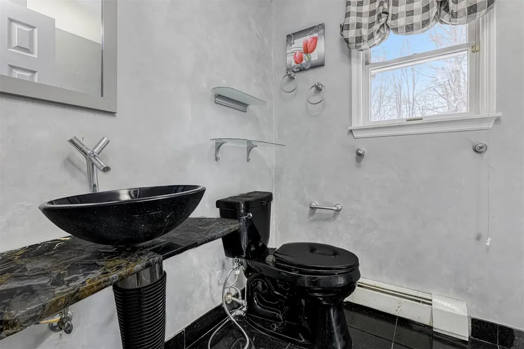 23 Mills Road Suffern NY 10901