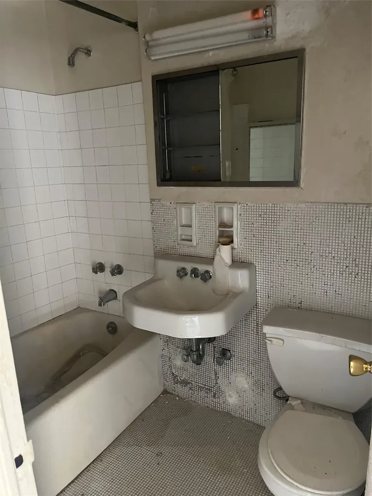 1020 Grand Concourse Bronx NY 10451