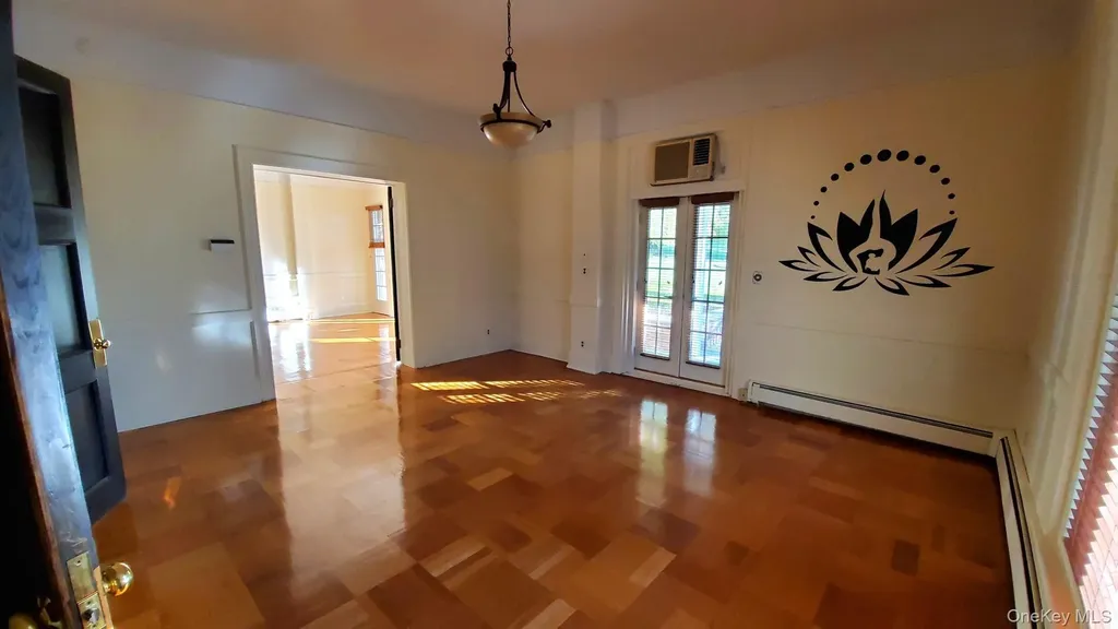 106 N Broadway Irvington NY 10533