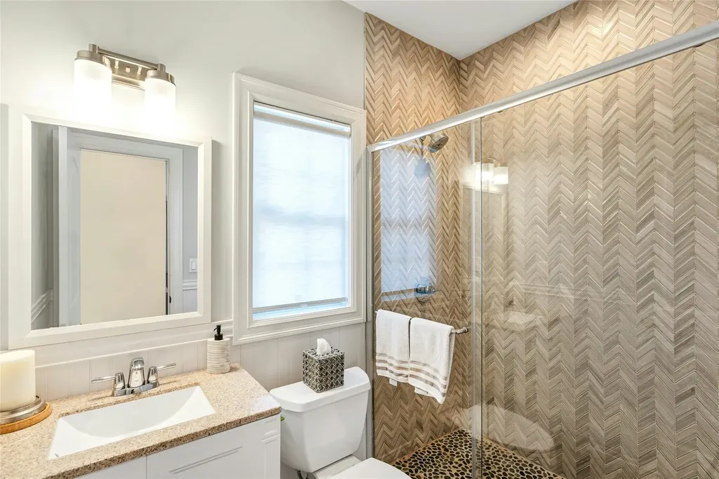 160 Morton Boulevard Plainview NY 11803-6204