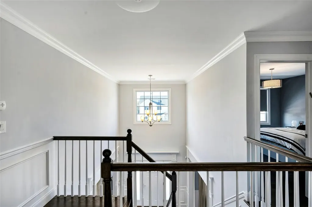 160 Morton Boulevard Plainview NY 11803-6204