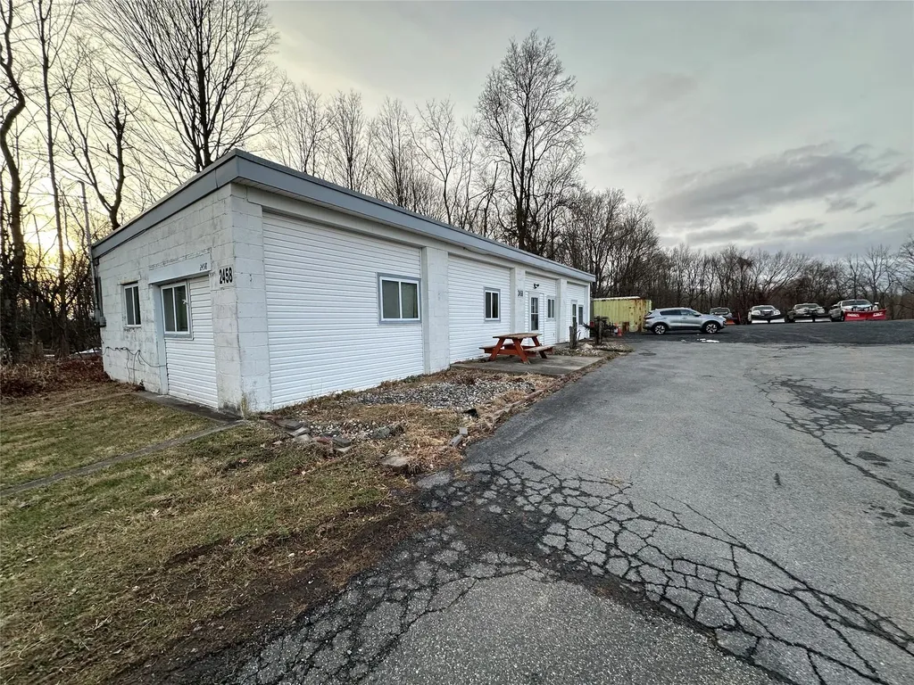 2458 Route 302 Middletown NY 10941