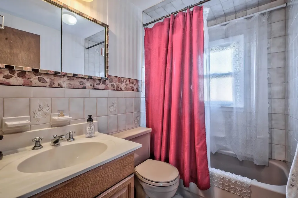3623 Bernard Drive Wantagh NY 11793