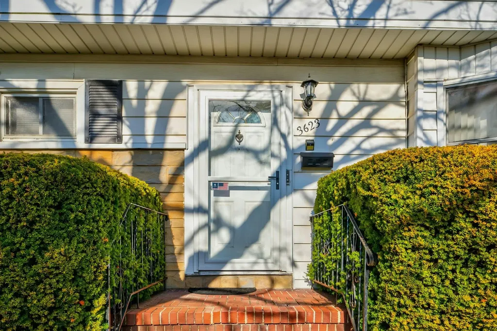 3623 Bernard Drive Wantagh NY 11793