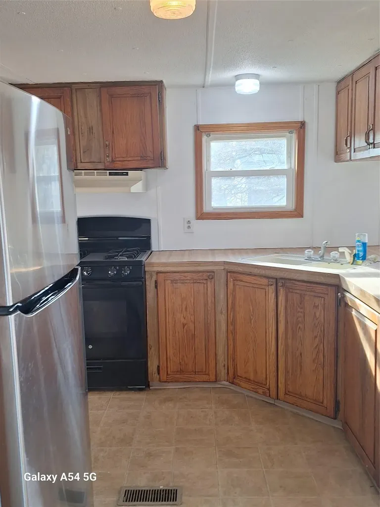 42 Maple Lane Hudson NY 12534