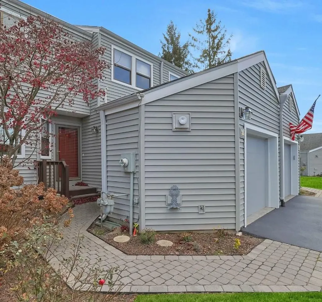 302 Chase Court Ossining NY 10562