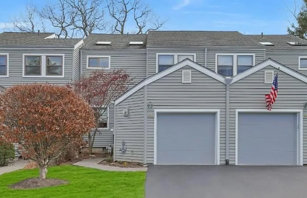 302 Chase Court Ossining NY 10562
