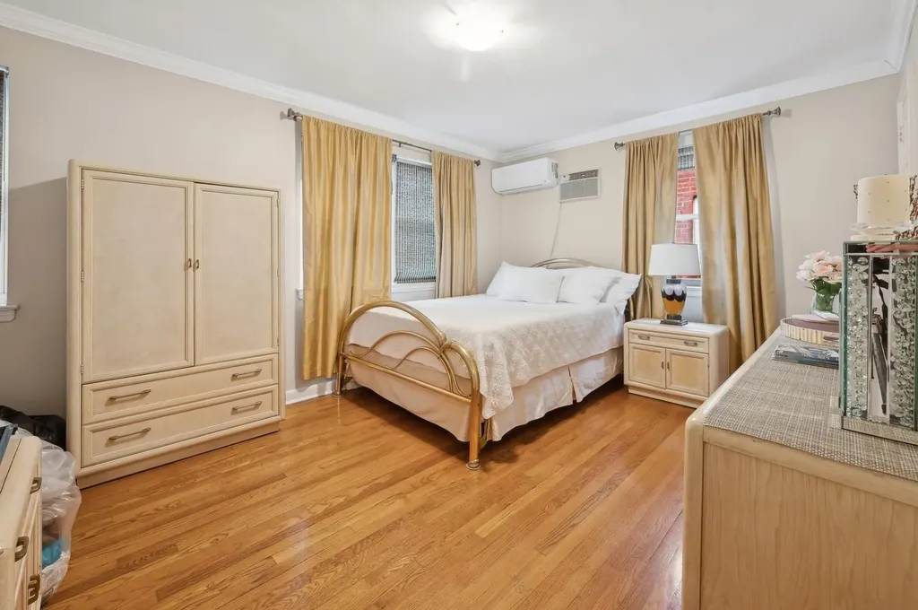1849 Stillwell Avenue Bronx NY 10469