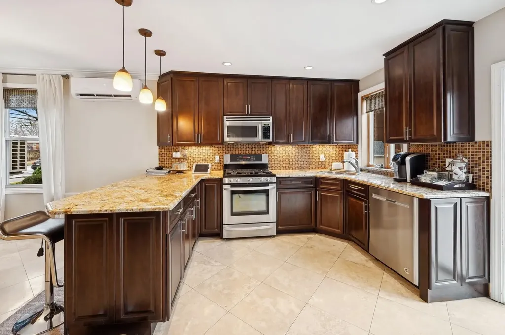 1849 Stillwell Avenue Bronx NY 10469
