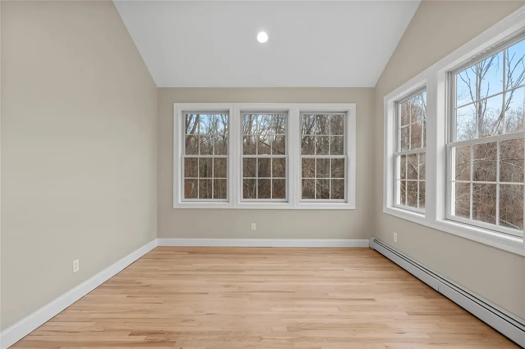 160 Simpson Road Carmel NY 10512