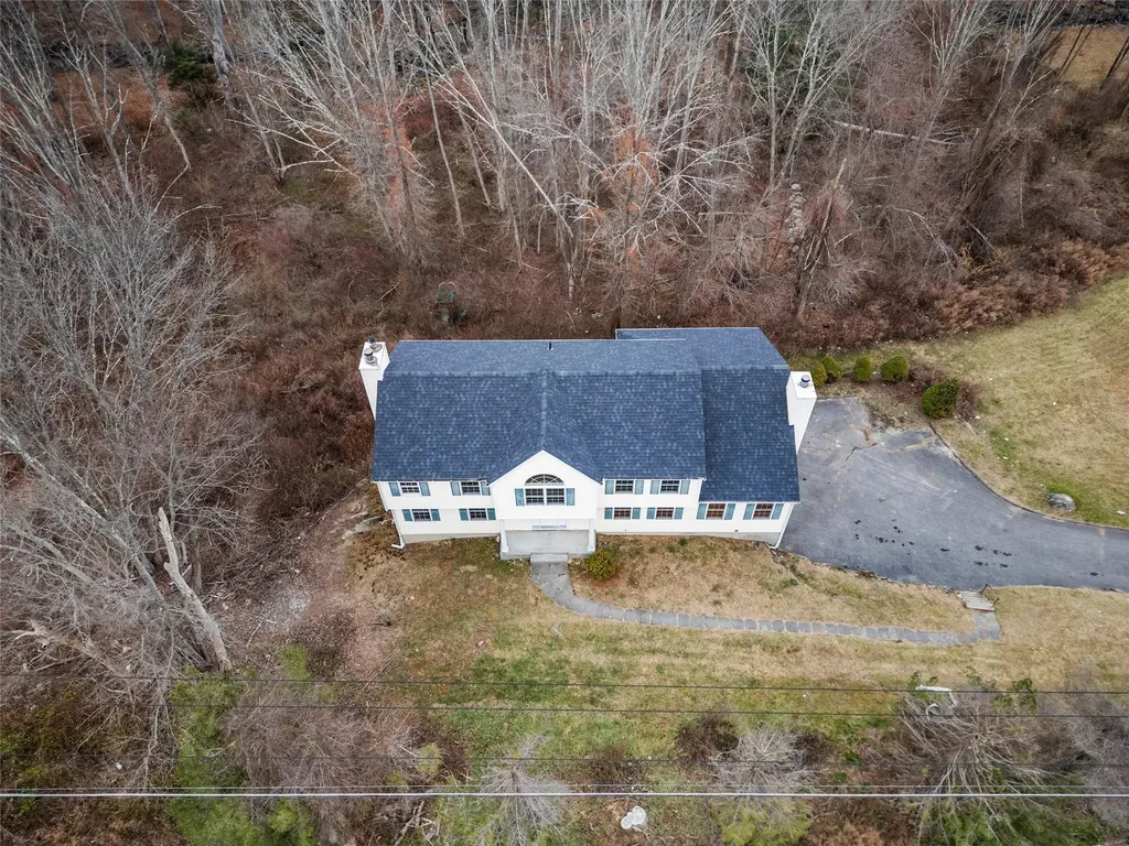160 Simpson Road Carmel NY 10512