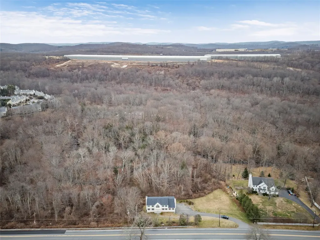 160 Simpson Road Carmel NY 10512