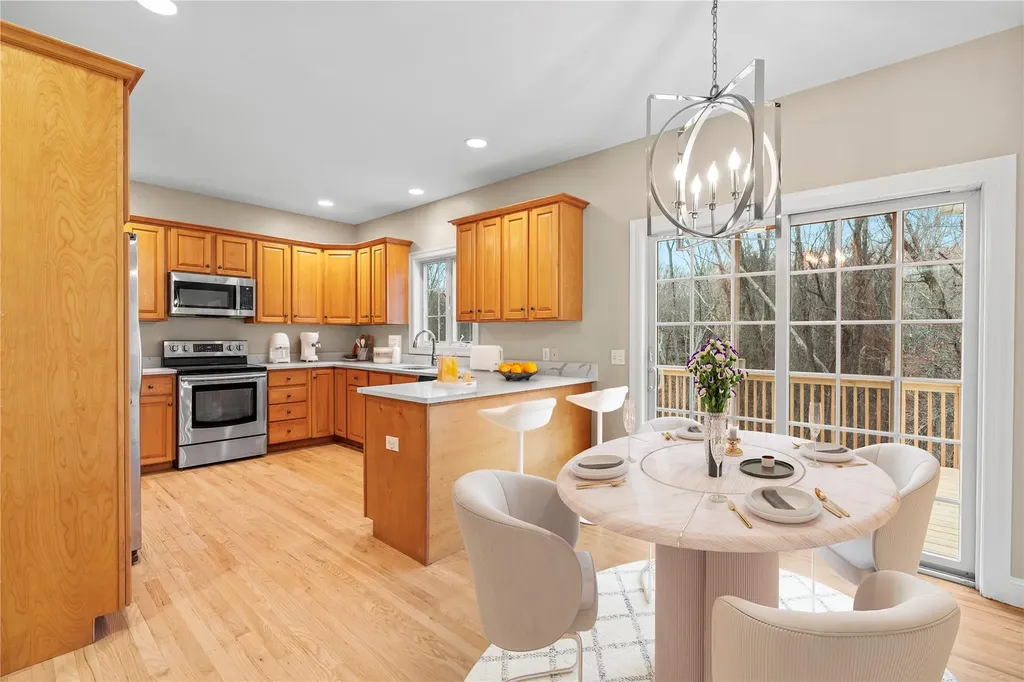160 Simpson Road Carmel NY 10512