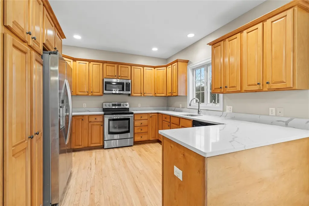 160 Simpson Road Carmel NY 10512