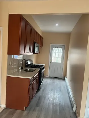 88 Taft Avenue Staten Island NY 10301
